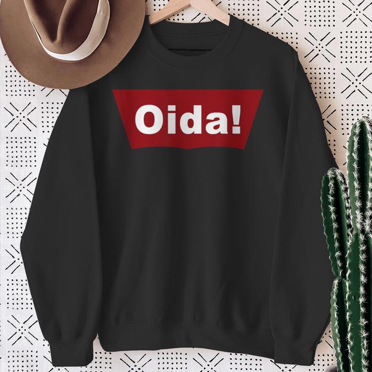 Cool Oida Austria Bavaria Text Logo Sweatshirt Geschenke für alte Frauen