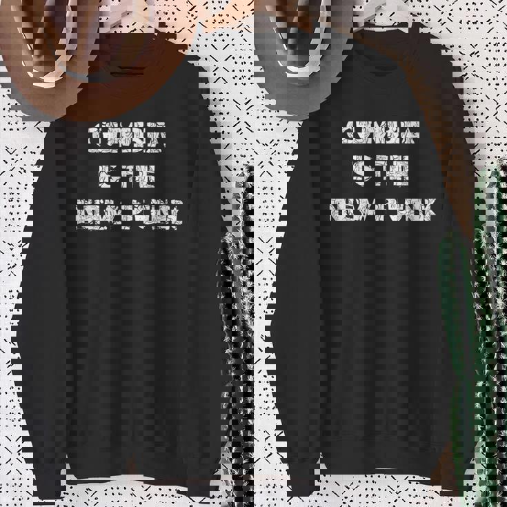 Cumbia Es El Nuevo Punk Para Los Amantes De Cumbia Punk Punk Camisa de entrenamiento Regalos para ancianas