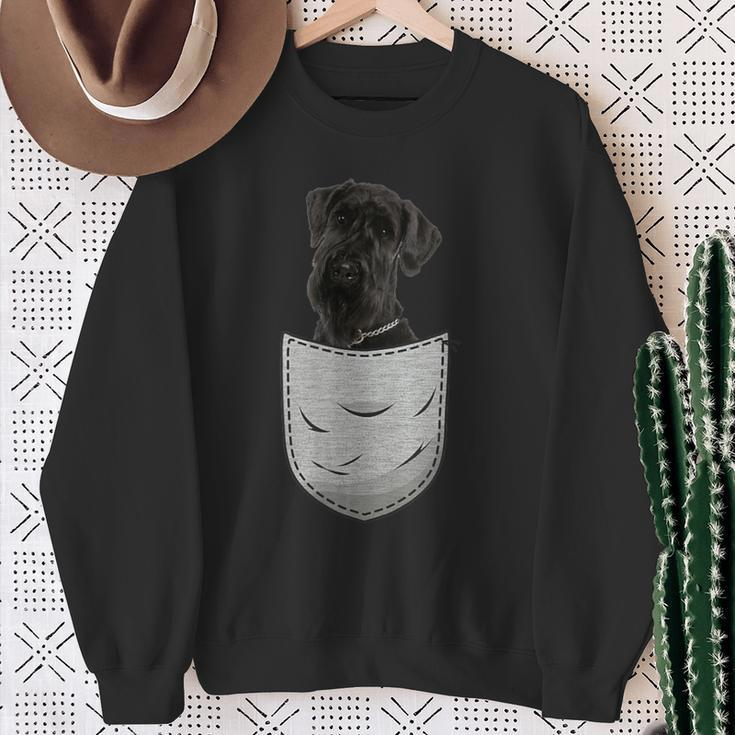 Cute Giant Schnauzer Chest Pocket Pocket For Dog Owners Sweatshirt Geschenke für alte Frauen