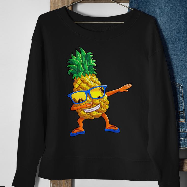 Dabbing Pineapple Kid Beach Vacation Summer Hawaii Sweatshirt Gifts for Old Women