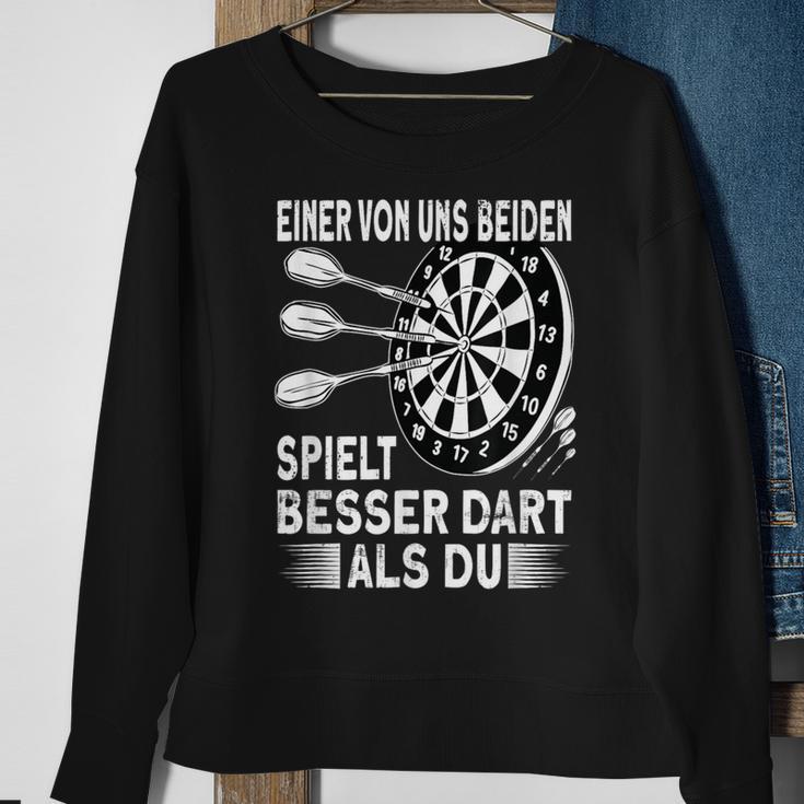 Darts Eine Von Uns Beiden Spielbesser Als Du Dart Black Sweatshirt Geschenke für alte Frauen