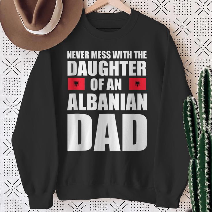 Daughter Of Albanian Dad Albania Flag Sweatshirt Gifts for Old Women