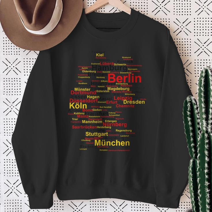 Deutschland Karte Umriss Städte Berlin Hamburg Köln Flagge Sweatshirt Geschenke für alte Frauen