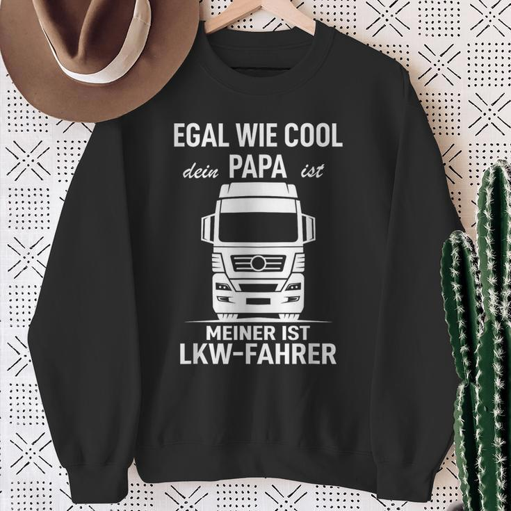 Egal Wie Cool Dein Papa Ist Meiner Ist Lruck Dahrer Egal Wie Cool Dein Sweatshirt Geschenke für alte Frauen