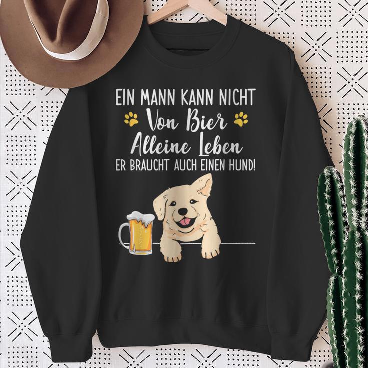 Ein Mann Kann Nichton Bier Alleine Leben Dog Dad Dog Sweatshirt Geschenke für alte Frauen