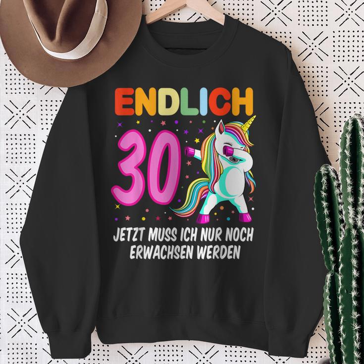 Endlich 30 Jetzt Muss Ich Nur Noch Erwachsen Werden Endlich Sweatshirt Geschenke für alte Frauen