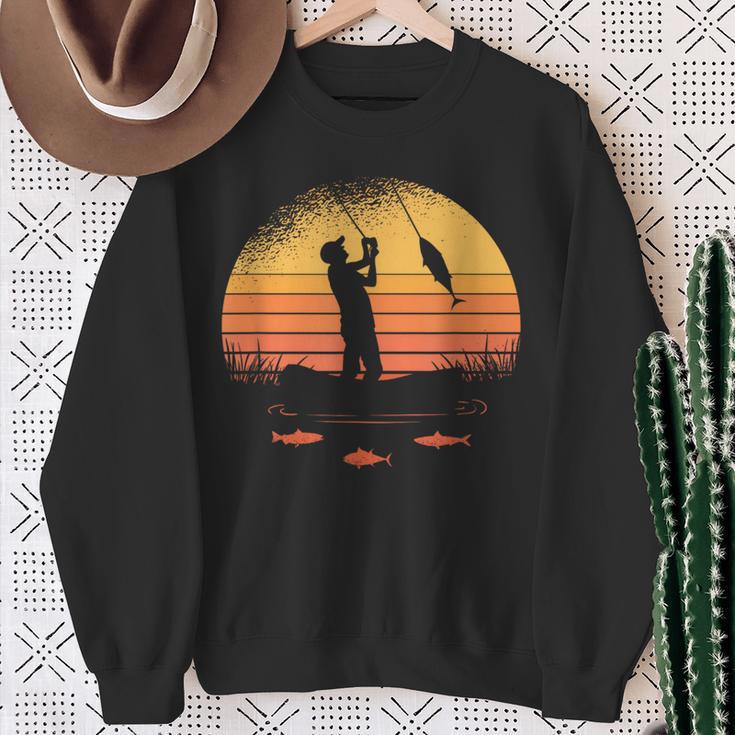 Fisherman Fisher Fishing Sunset Retro Vintage Sweatshirt Gifts for Old Women