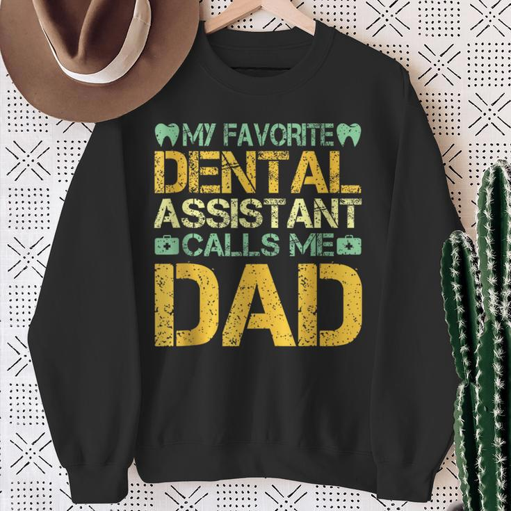 Retro Dentist Dad Father Dental Assistant Father’S Day Sweatshirt Gifts for Old Women