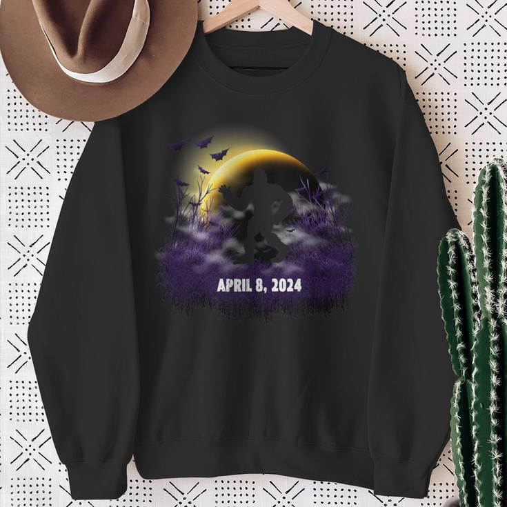 Solar Eclipse April 08 2024 Bigfoot Sweatshirt Gifts for Old Women