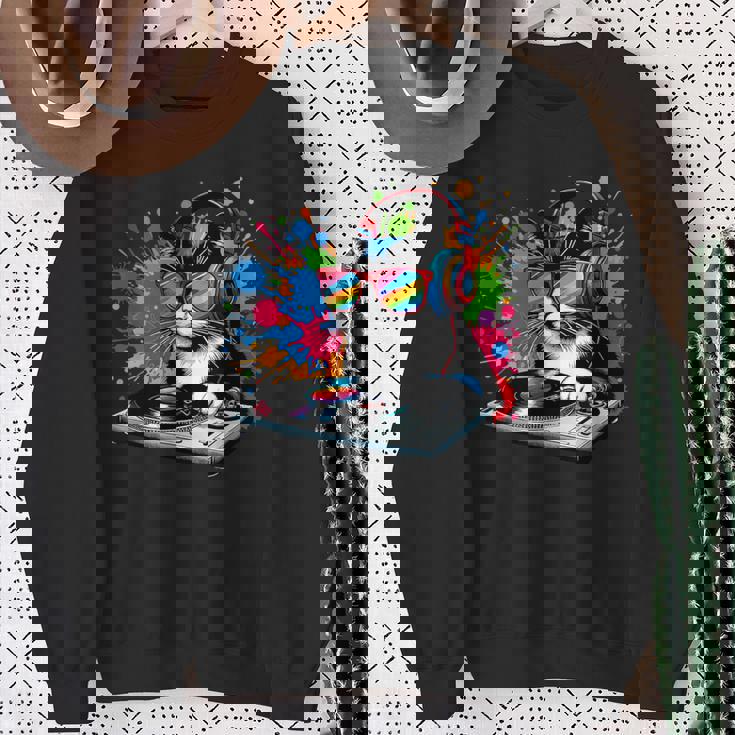 Gato Como Dj Y Djing Tocadiscos Edm Arte Pop Colorido Y Deejay Camisa de entrenamiento Regalos para ancianas
