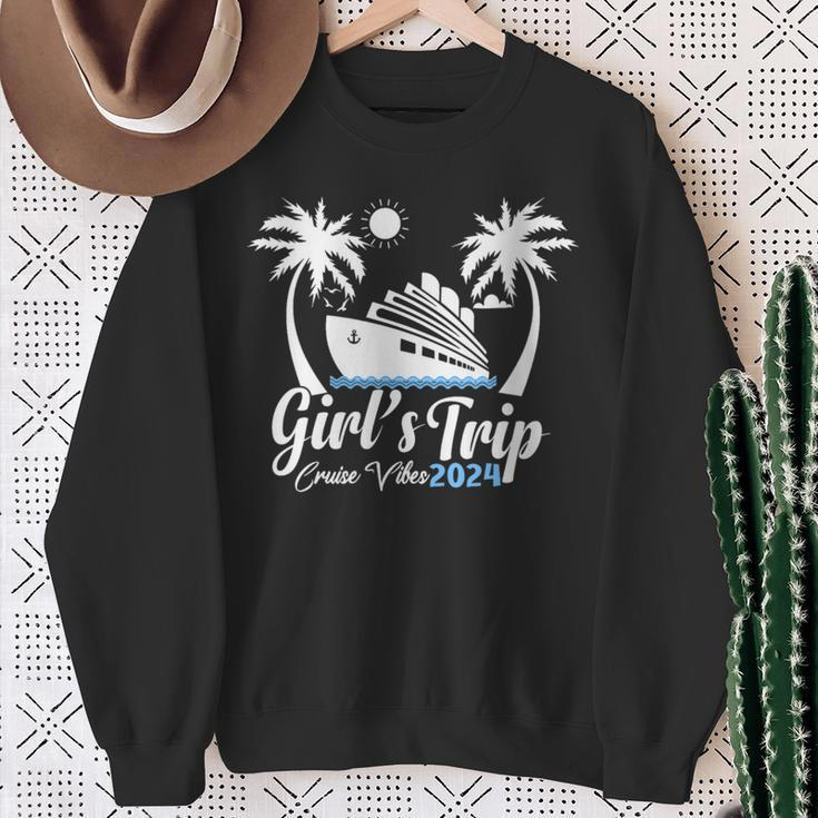 Girls Trip Cruise Vibes 2024 Vacation Party Trip Cruise Sweatshirt Gifts for Old Women