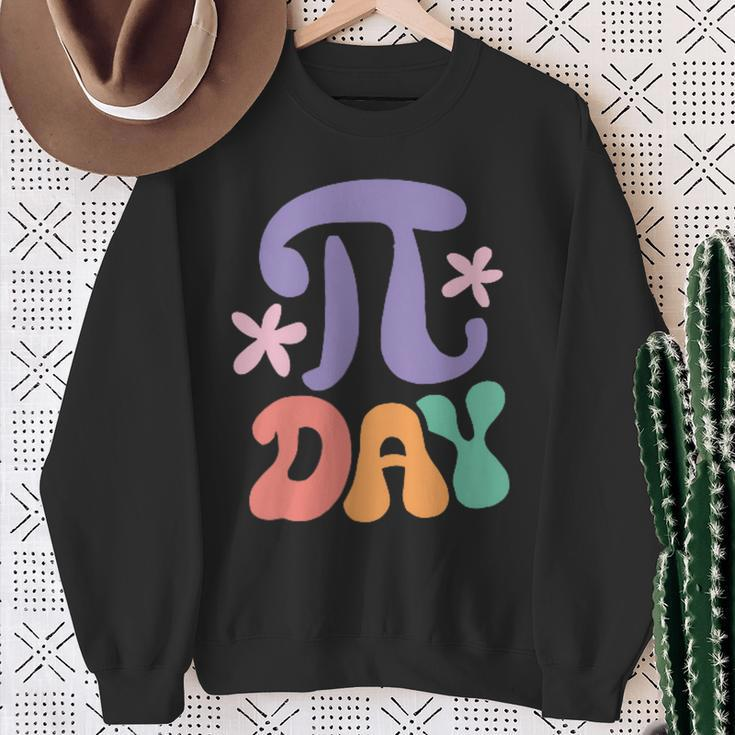 Groovy In My Pi Day Era Spiral Pi Math For Pi Day 314 Sweatshirt Gifts for Old Women