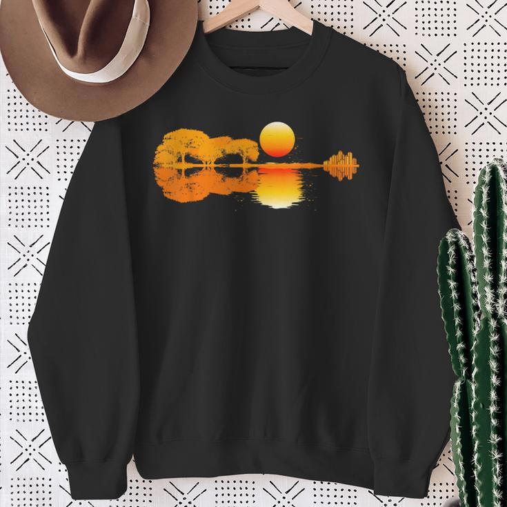 Guitar Sun Guitar Guitarist Sweatshirt Geschenke für alte Frauen