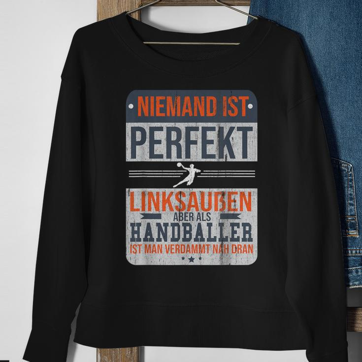 Handball Player Handball Club Left Outside Handball Sweatshirt Geschenke für alte Frauen