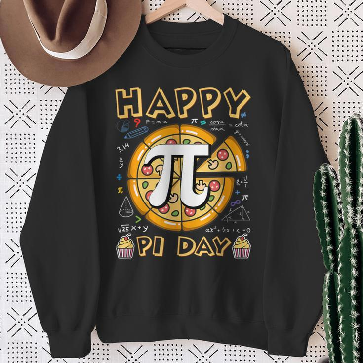 Happy Pi Day Pie Day Pizza Mathematics Pi Symbol Sweatshirt Gifts for Old Women