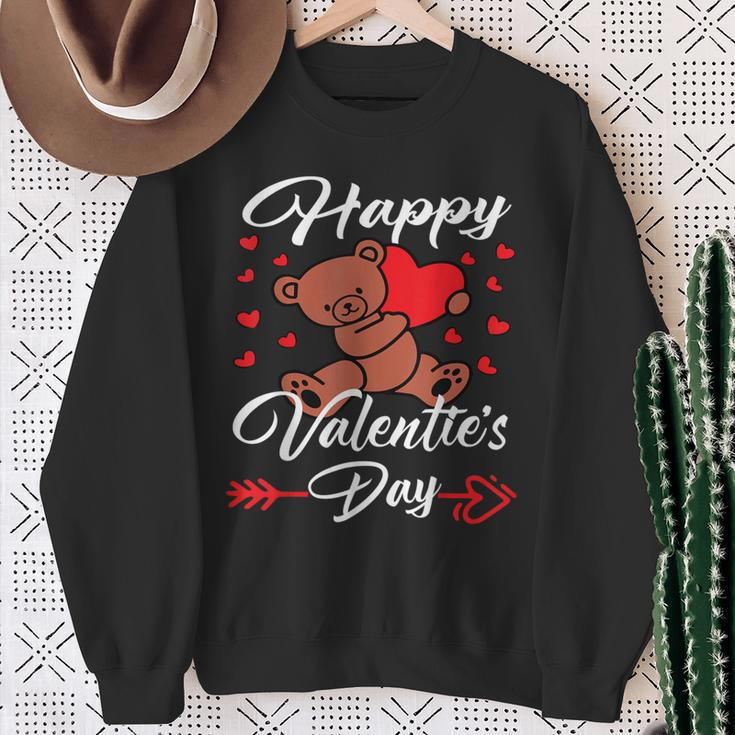 Happy Valentines Day Outfit Women Valentine's Day Sweatshirt Gifts for Old Women