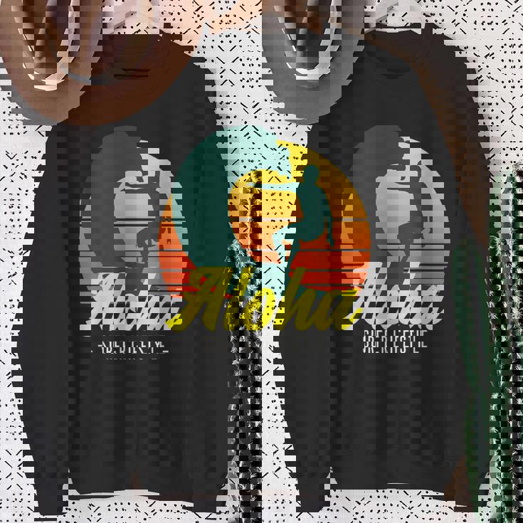 Hawaii Surfing Vacation & Hawaiian Surfer Sweatshirt Gifts for Old Women