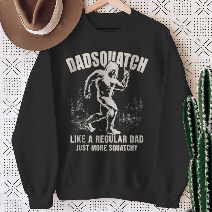 Herren Papa Sasquatch Dadsquatch Bigfoot Wie Ein Normaler Papa Squatchy Sweatshirt Geschenke für alte Frauen