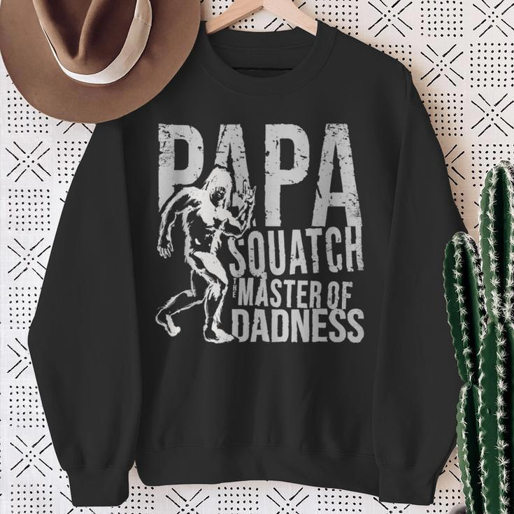 Herren Sasquatch Papa Squatch Bigfootatertag Sweatshirt Geschenke für alte Frauen