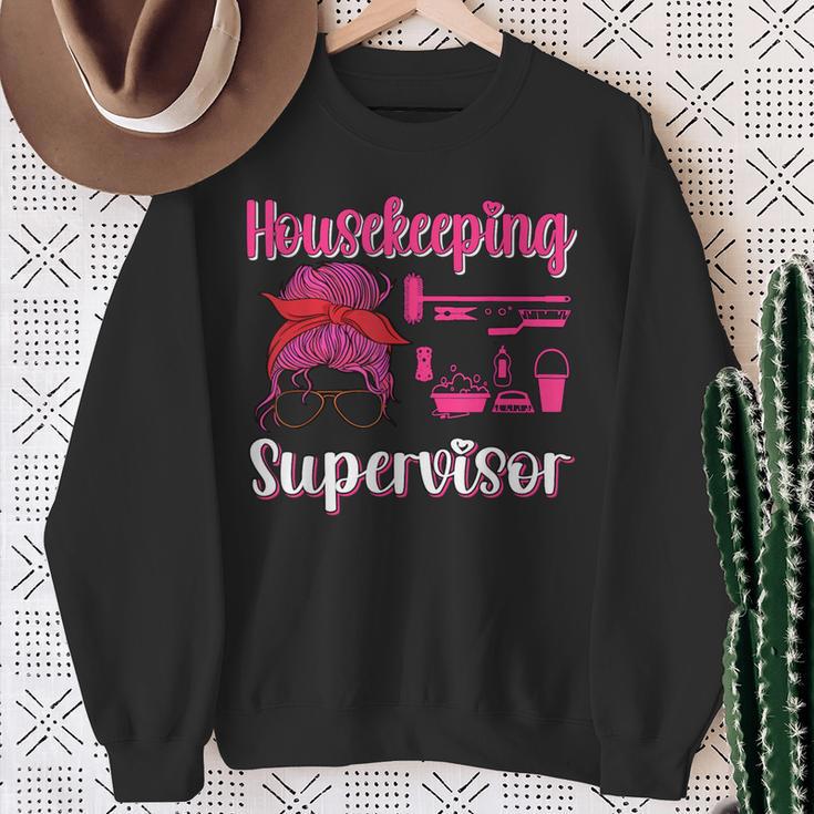 Housekeeping Supervisor Maid Household Cleaning Lady Sweatshirt Gifts for Old Women