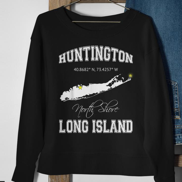 Huntington Long Island New YorkSweatshirt Gifts for Old Women