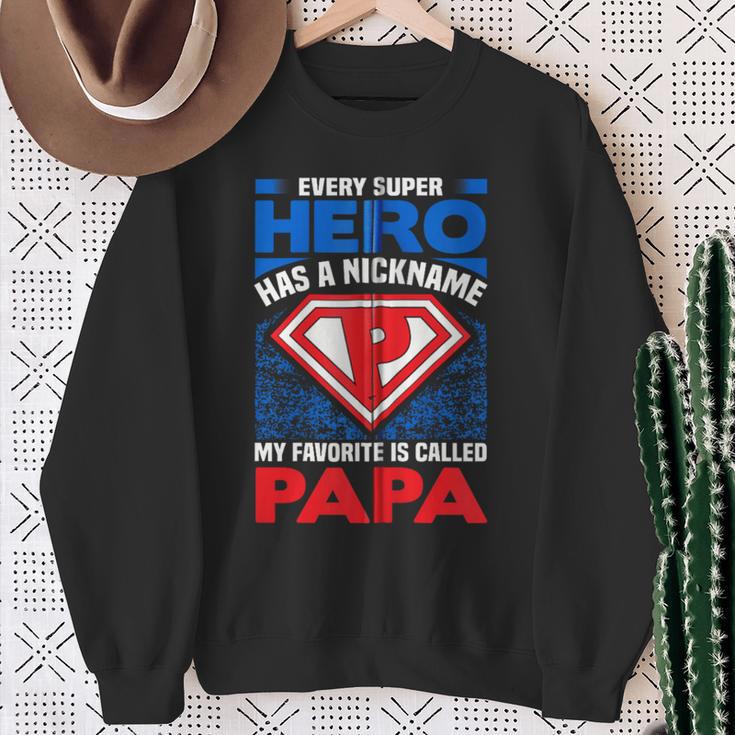 Jeder Superheld Hat Einen Spitznamen Mein Favorit Ist Papa Kapuzenjacke Sweatshirt Geschenke für alte Frauen