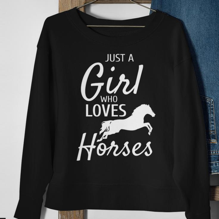 Just A Girl Who Loves Horses Riding Girls Horse Sweatshirt Gifts for Old Women