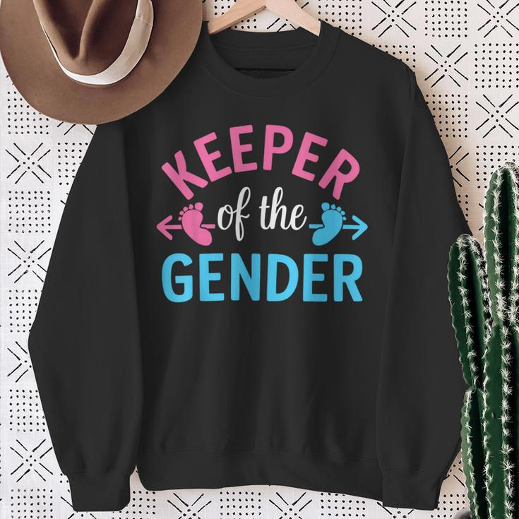 Keeper Of The Gender Cute Reveal Baby Announcement Party Sweatshirt Gifts for Old Women