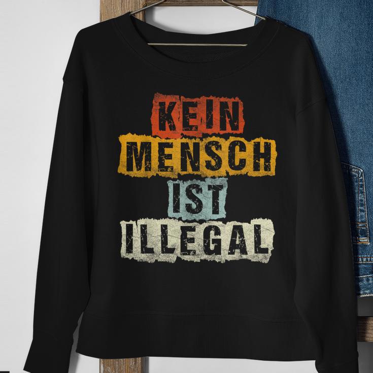 Kein Mensch Ist Illegal Anti Rassismus Sweatshirt Geschenke für alte Frauen