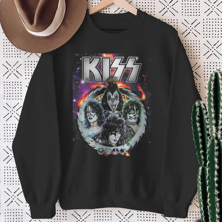 Kiss Galactic Portrait Sweatshirt Geschenke für alte Frauen