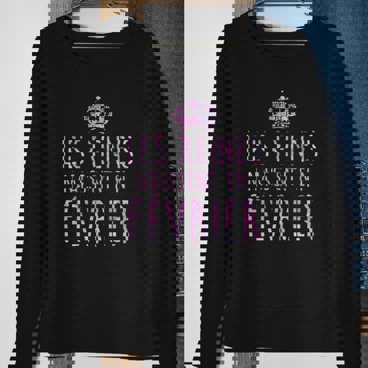 Les Legendes Sont Nees En Fevrier Tshirt Sweater e Cadeaux pour les femmes âgées