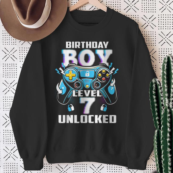 Level 7 Unlocked Video Game 7Th Birthday Gamer Boys Sweatshirt Gifts for Old Women