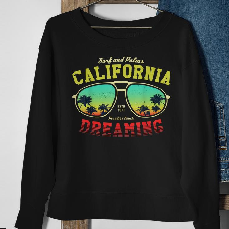 Los Angeles California Graphic Los Angeles Sweatshirt Gifts for Old Women