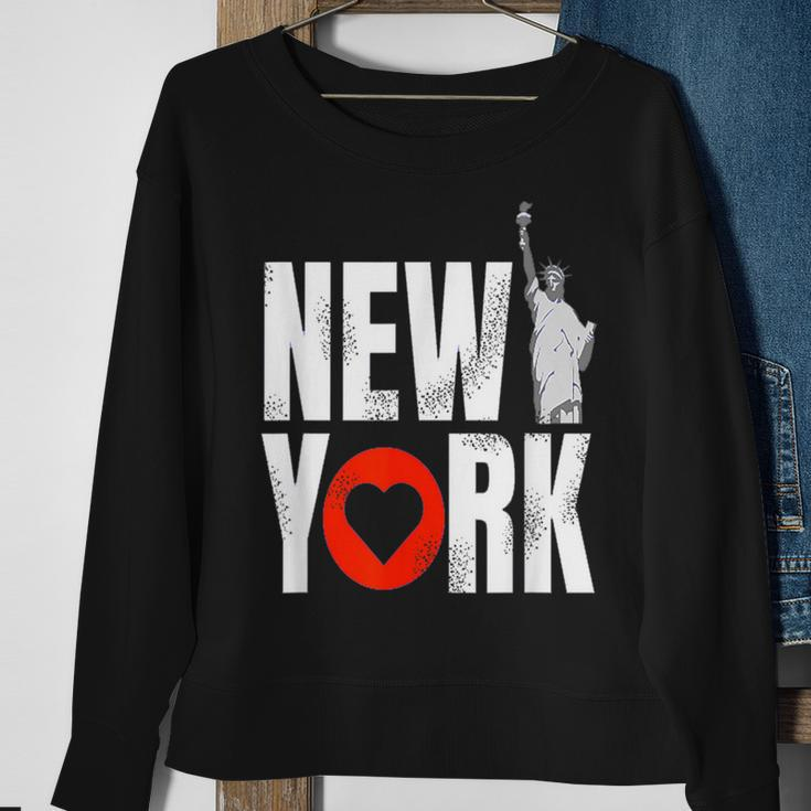I Love New York City Statue Of Liberty America Souvenirs Sweatshirt Gifts for Old Women