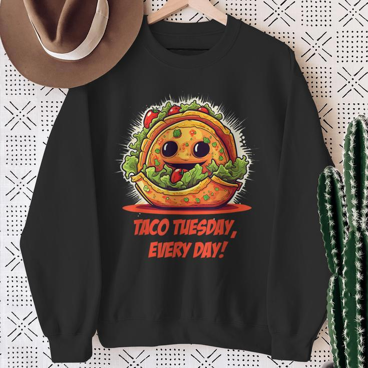 Lustiges Taco Sweatshirt, Taco Tuesday Motiv - Schwarz Geschenke für alte Frauen