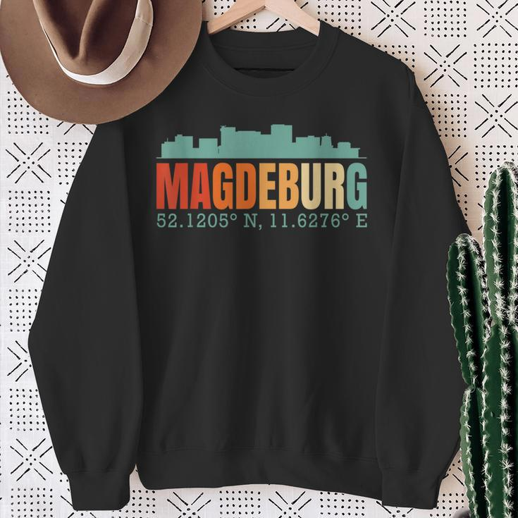 Magdeburg Skyline Sweatshirt Geschenke für alte Frauen