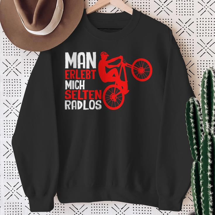 Man Erlebt Mich Selten Radlos Cycling Bicycle Cyclist Sweatshirt Geschenke für alte Frauen