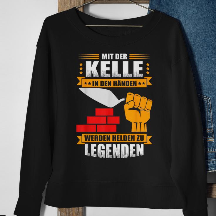 Maurer-Helden Sweatshirt Mit Der Kelle in Den Händen für Herren Geschenke für alte Frauen