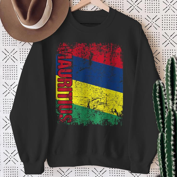 Mauritius Flag Vintage Distressed Mauritius Sweatshirt Gifts for Old Women