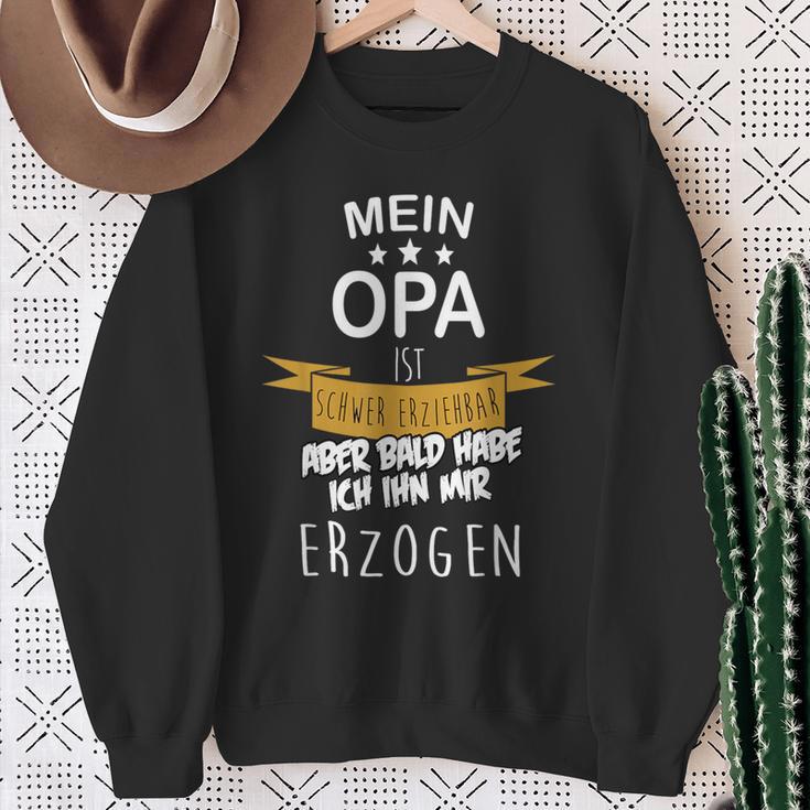 Mein Opa Ist Schwererziehbar I Children's Sweatshirt Geschenke für alte Frauen