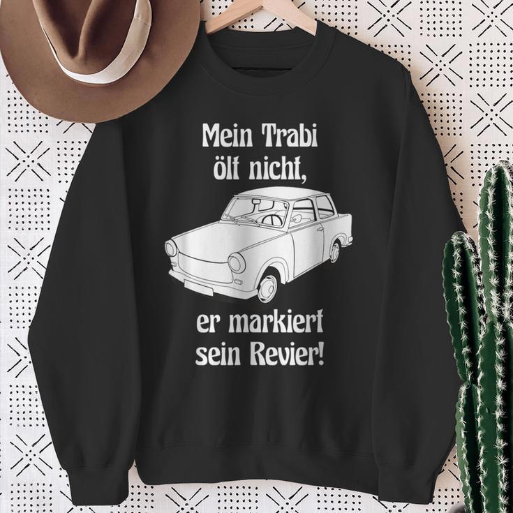 Mein Trabi Ölt Nicht Er Markiert Sein Revier 601 Deluxe Ifa S Sweatshirt Geschenke für alte Frauen