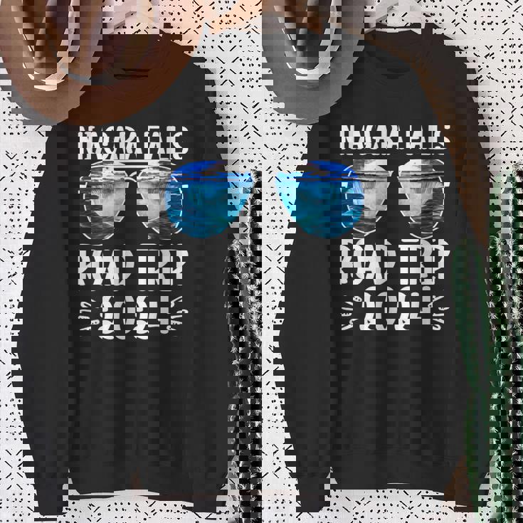 Niagara Falls Road Trip 2024 Sunglasses Family Vacation Sweatshirt Gifts for Old Women