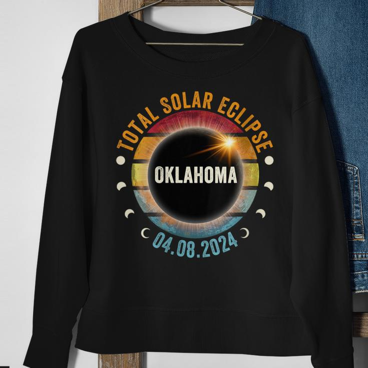 North America Total Solar Eclipse 2024 Oklahoma Usa Sweatshirt Gifts for Old Women