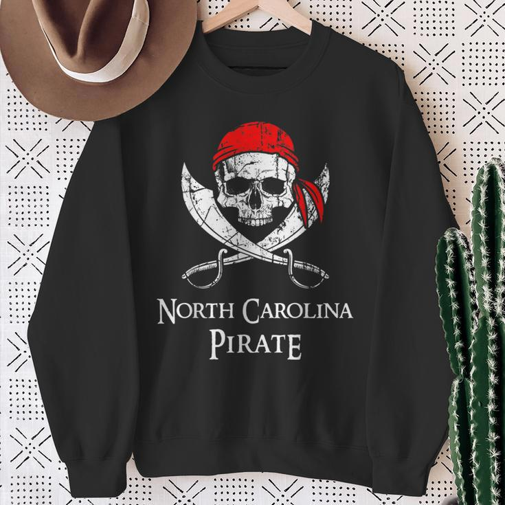 North Carolina Pirate Skull And Crossbones Flag State Pride Sweatshirt Gifts for Old Women