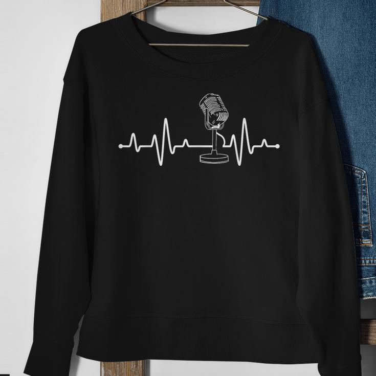 Open Mic Comedian Stand Up Comedy Retro Microphone Sweatshirt Gifts for Old Women