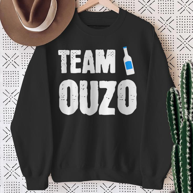 Ouzo Greece Alcohol Schnapps Sweatshirt Geschenke für alte Frauen
