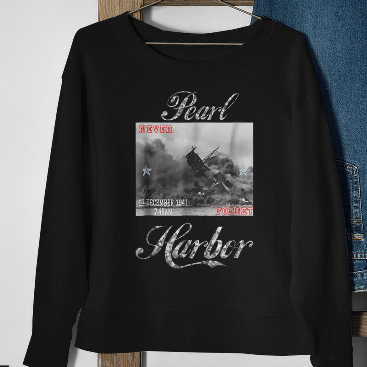 Pearl HarborNavy Veteran Sweatshirt Gifts for Old Women