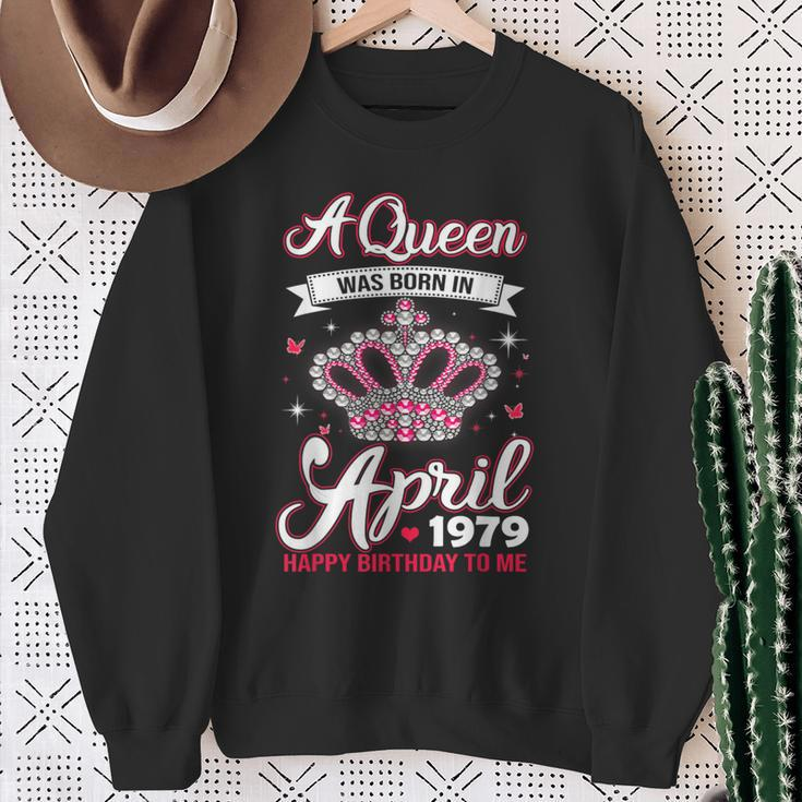 Queens Are Born In April 197940Th Birthday Sweatshirt Gifts for Old Women