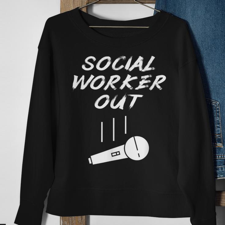 Retired Social Worker Out Retirement Mic Drop Retiring Quote Sweatshirt Gifts for Old Women