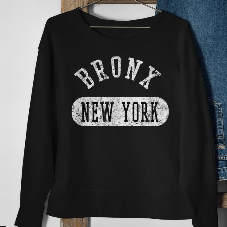 Retro Cool Vintage Bronx New York Distressed College Style Sweatshirt Gifts for Old Women